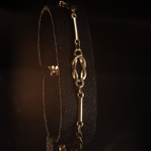 127998PU00001