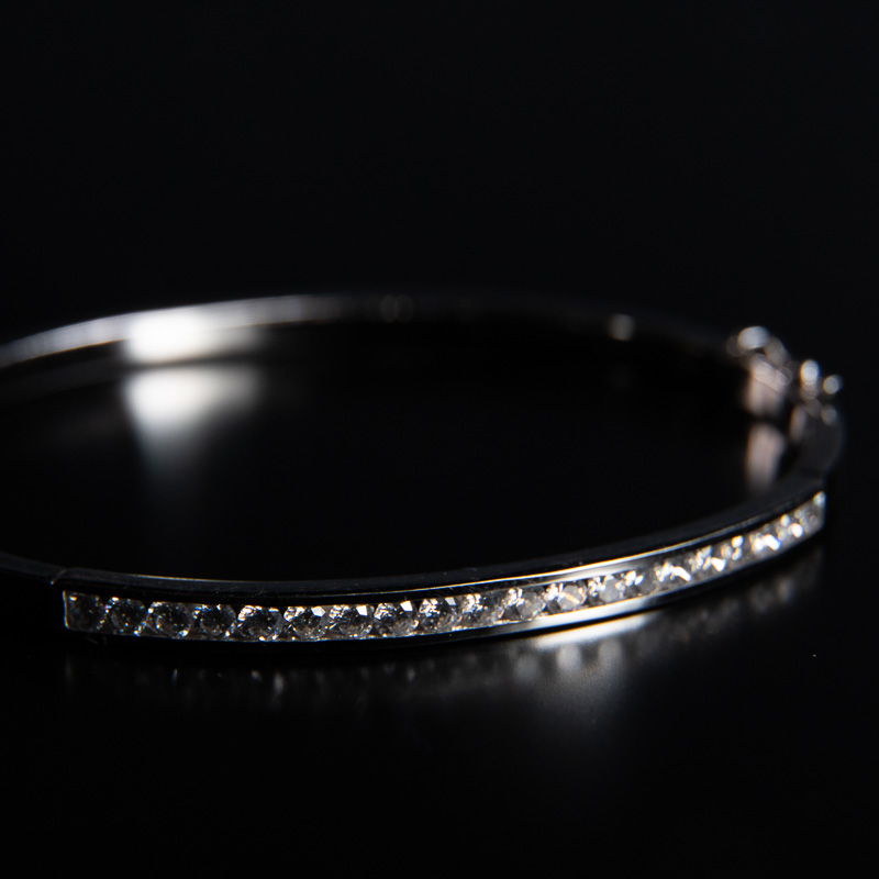 151718PU00002
