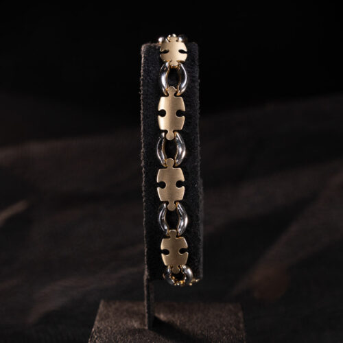 153981PU00002