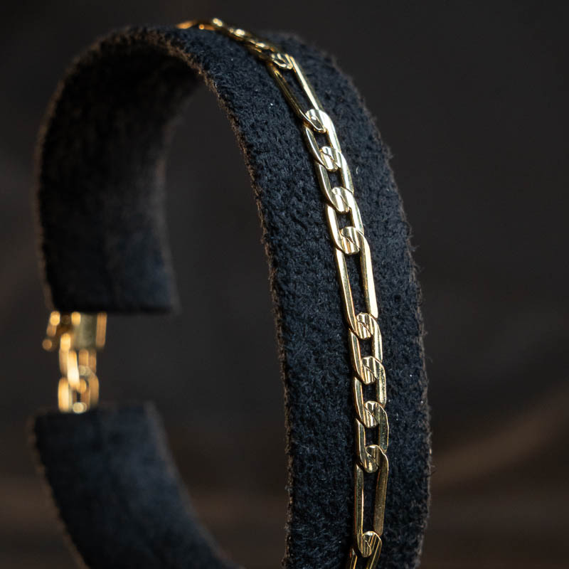 47901PU00004