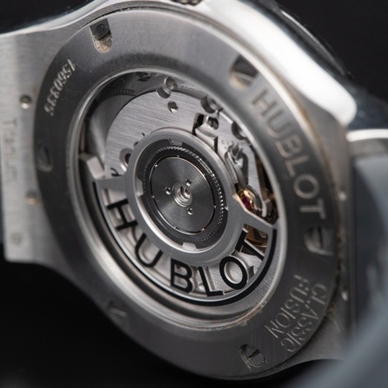 HUBLOT Classic Fusion Automatico Titanio Nergo 11
