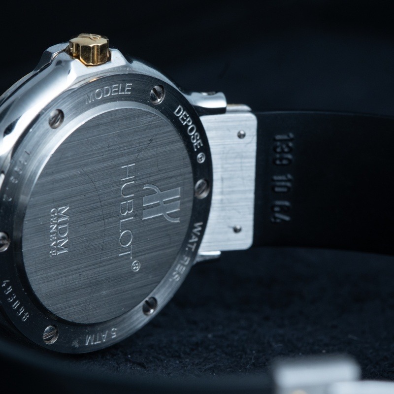 HUBLOT Classic MDM Cuarzo Acero y oro Esfera Negro 34282 04