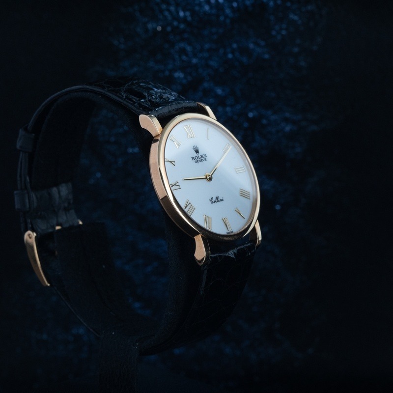 ROLEX Cellini Cuerda Oro Esfera Negro 56830 09