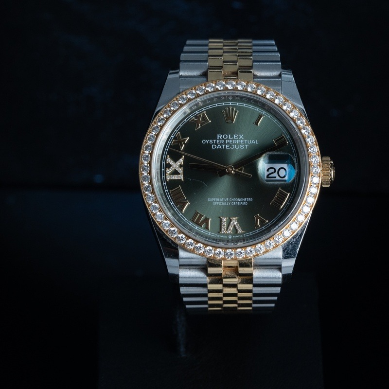 ROLEX Datejust Automático Acero y oro Esfera Verde 56810 11