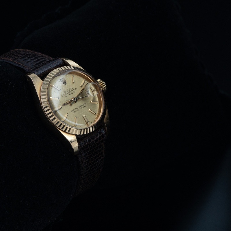 ROLEX Datejust Automático oro Esfera Champane 56808 03