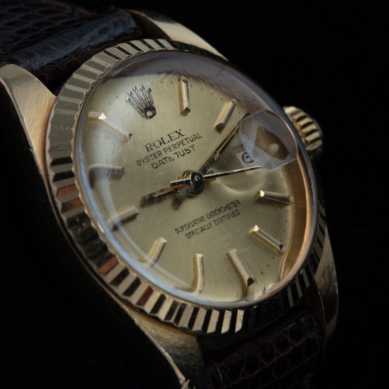 ROLEX Datejust Automático oro Esfera Champane 56808 06
