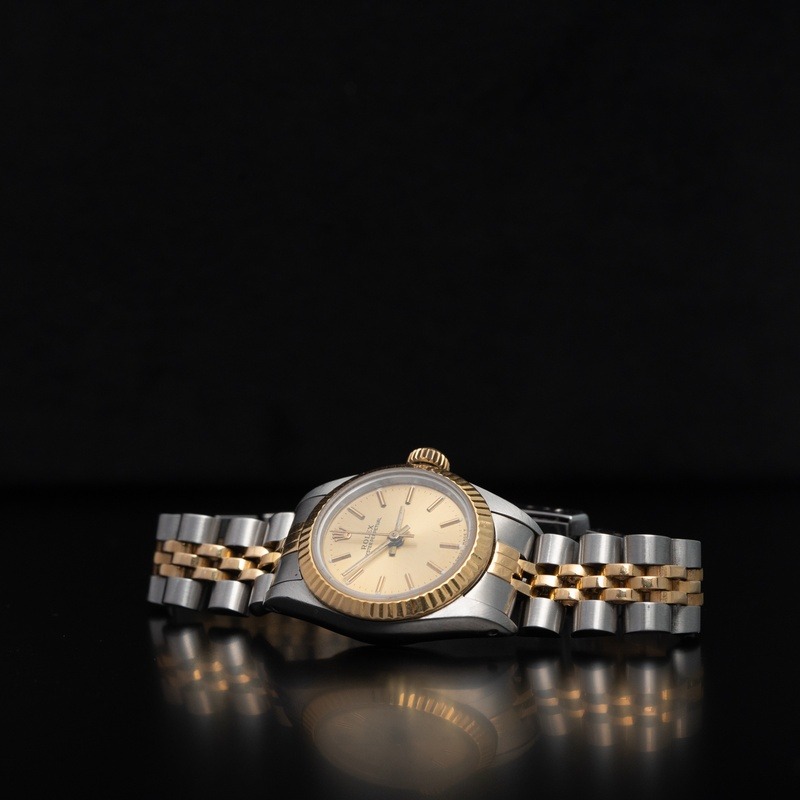 ROLEX Oyster Automático Acero y oro Esfera Champane 107675 06