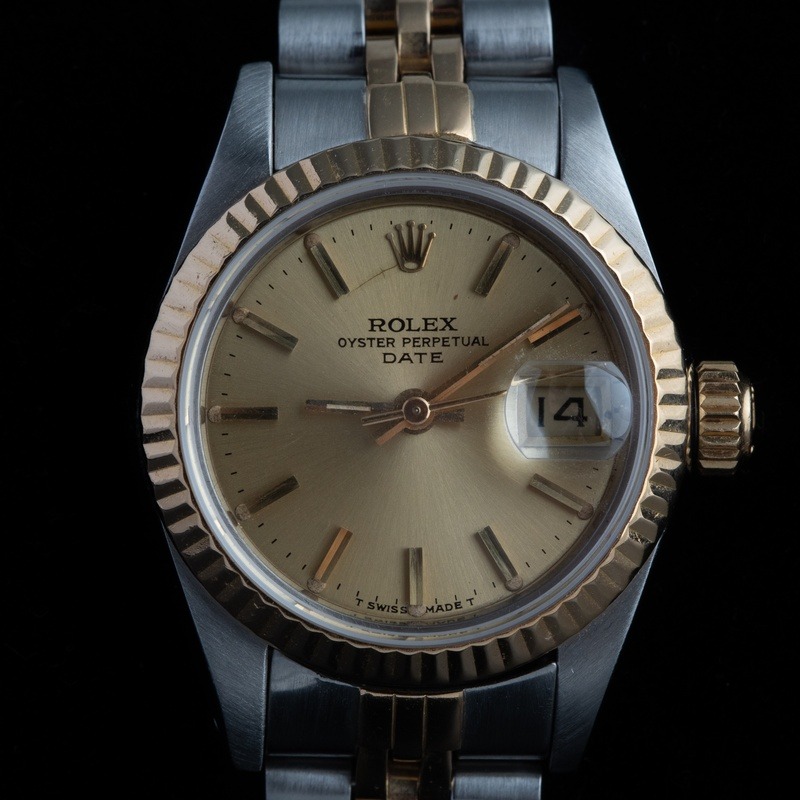 ROLEX Oyster Perpetual Date Automático Acero y oro Esfera Champane 56869 01