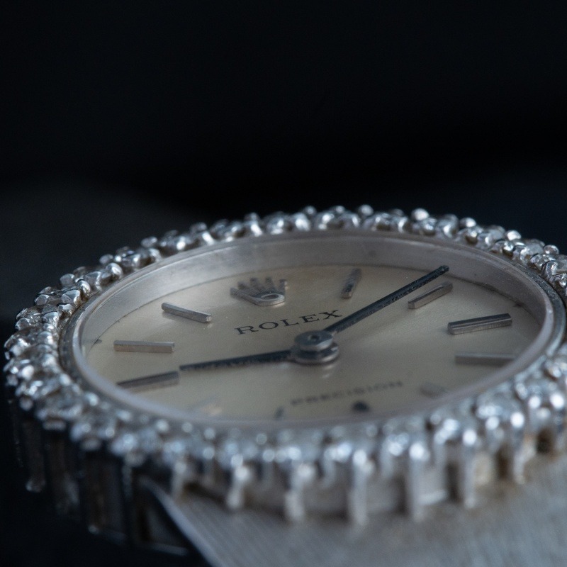 ROLEX Precision Cuerda Oro Esfera Plata 56879 07