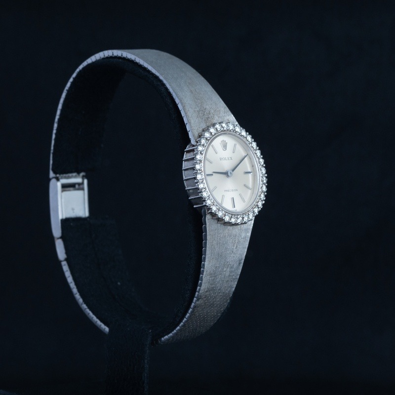 ROLEX Precision Cuerda Oro Esfera Plata 56879 11