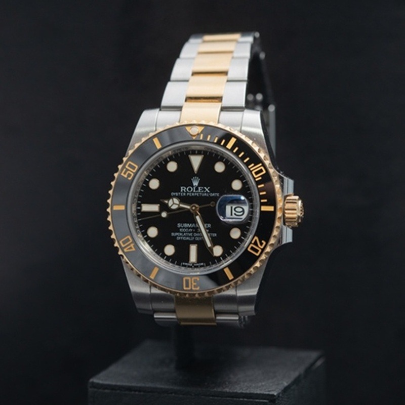 ROLEX Submariner Automatico Acero y oro Negro 22